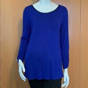 Pepermoon blue ruched sleeved shirt.